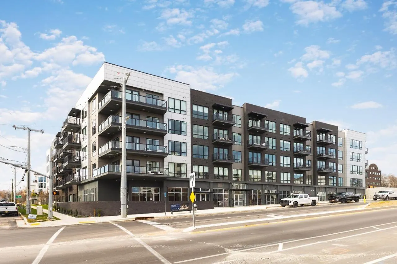 Premium 2 Bedroom, 4 Bed With Huge Wrap Around Patio Nashville Apartman